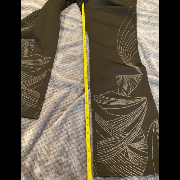 Super cool NWT Express black satin pant with clear bead pattern sz7/8 - Picture 10 of 10